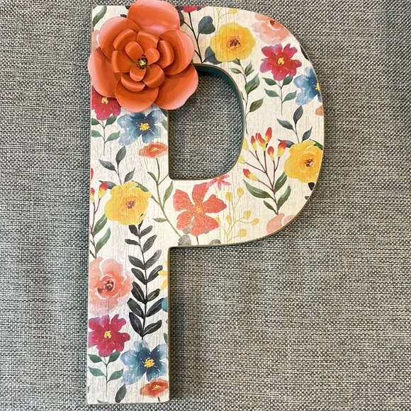 Decorative block letters! 12 left!. $4 each or 4 for $12 or make an offer! - Picture 2 of 10